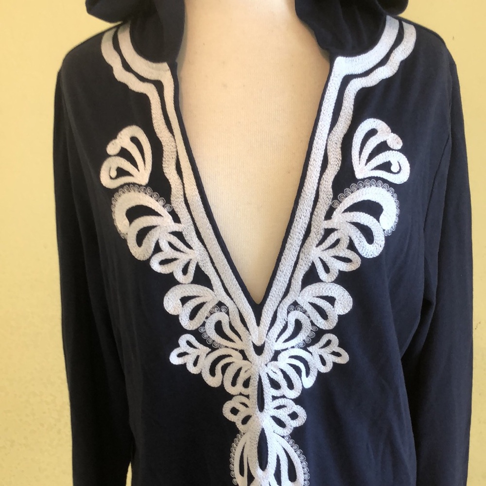 Lilly Pulitzer Navy Dress with White Detailing - Picture 3 of 9